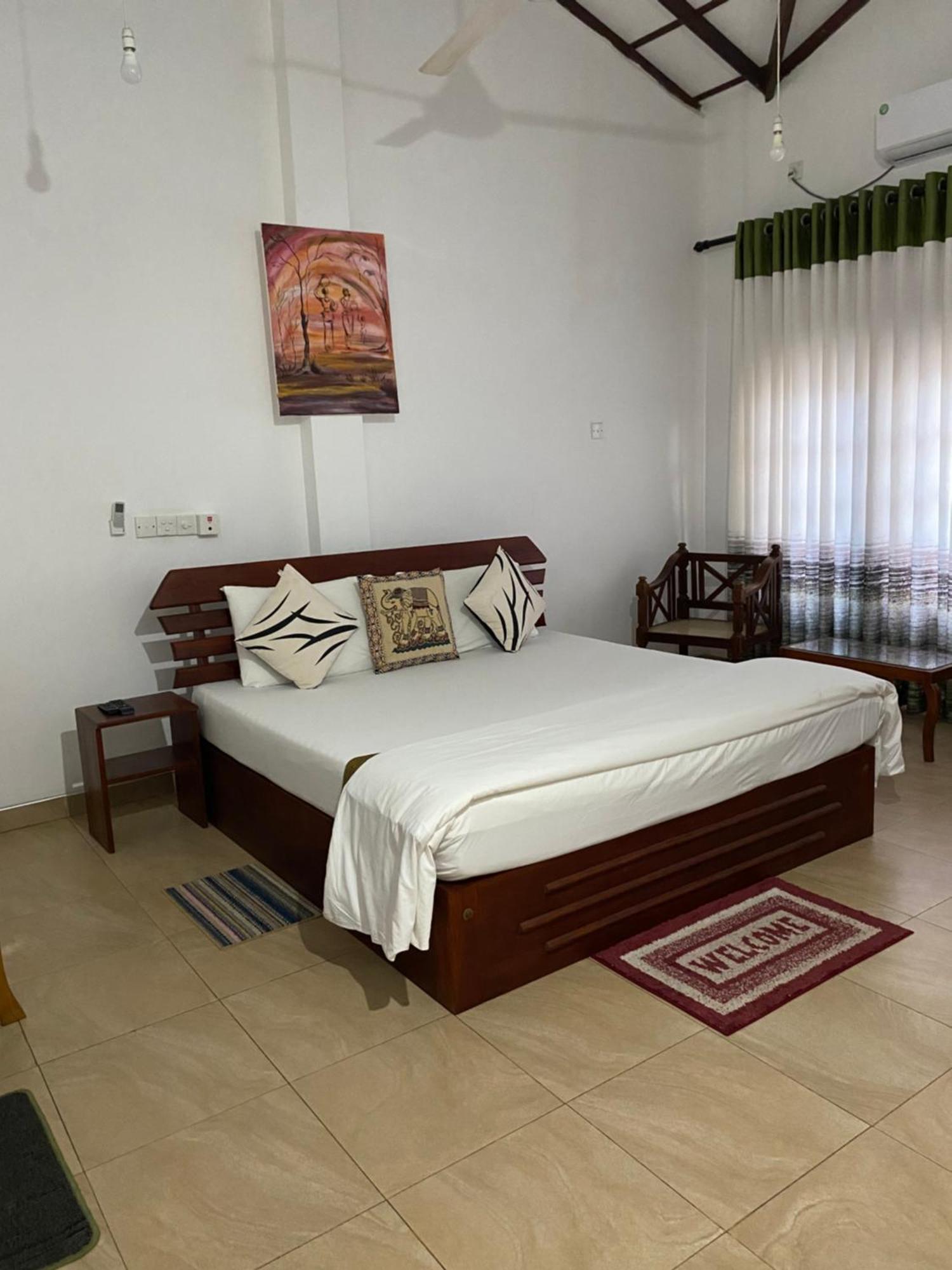Why Not Palace Anuradhapura Zewnętrze zdjęcie